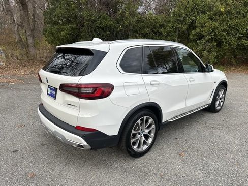 Used 2023 BMW X5 xDrive45e image 6