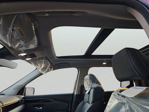 New 2025 Honda Pilot Touring image 10