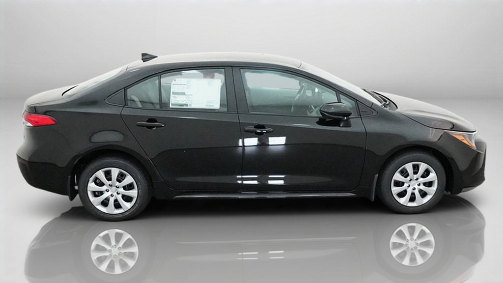 New 2027 Toyota Corolla LE FWD image 14