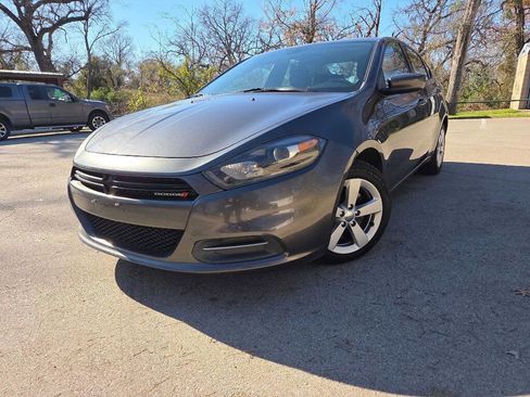 Used 2015 Dodge Dart SXT image 1