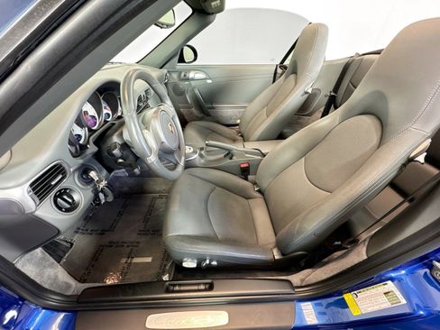 Used 2009 Porsche 911 Carrera S RWD image 5