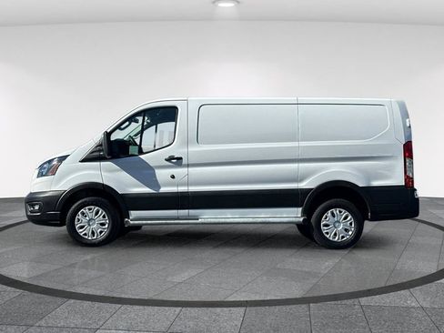 Certified 2025 Ford Transit 250 Low Roof w/ Exterior Upgrade Package RWD image 9