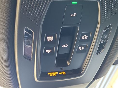 Certified 2025 Porsche Panamera 4 AWD/4WD image 40