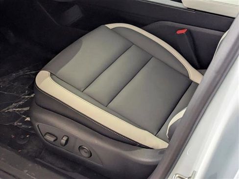 New 2026 Honda Prologue Touring image 4