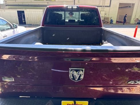 Used 2018 RAM 2500 Laramie AWD/4WD image 12