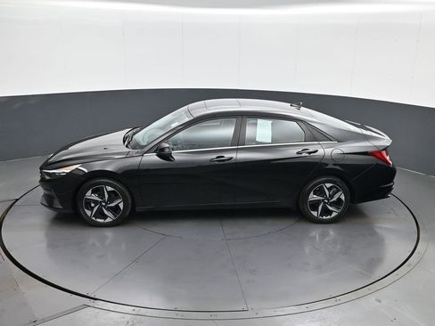 Certified 2023 Hyundai Elantra Limited image 20