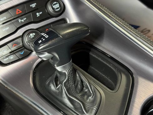 Used 2018 Dodge Challenger SXT RWD image 24