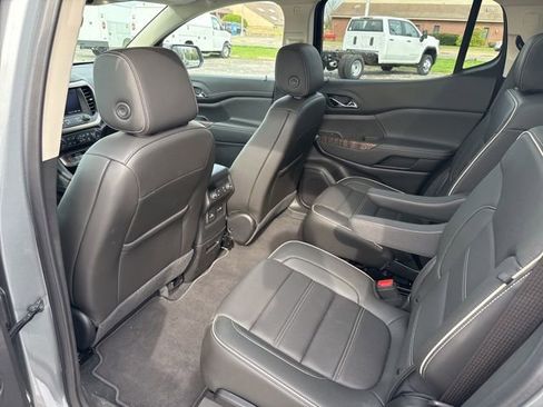 Used 2023 GMC Acadia Denali w/ Denali Ultimate Package image 15