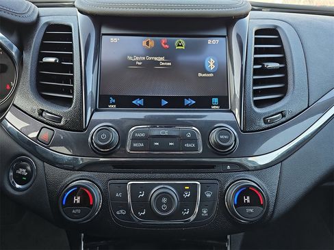 Used 2014 Chevrolet Impala LTZ image 19