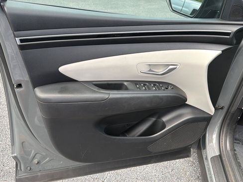 Used 2024 Hyundai Tucson SEL FWD image 16
