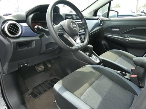 Used 2024 Nissan Versa SV w/ Trunk Package FWD image 21