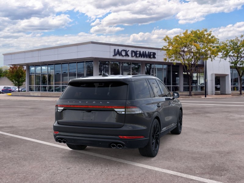 Used 2026 Lincoln Aviator Reserve w/ Jet Appearance Package AWD/4WD image 8