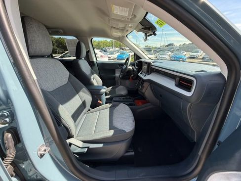 Used 2022 Ford Maverick XLT image 9