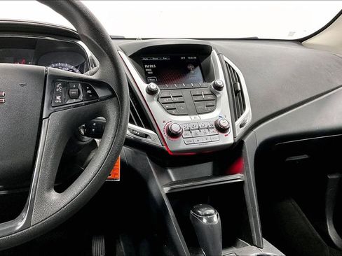 Used 2017 GMC Terrain SLE image 8