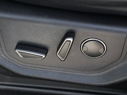 Used 2020 Ford F150 Raptor w/ Equipment Group 802A Luxury image 21