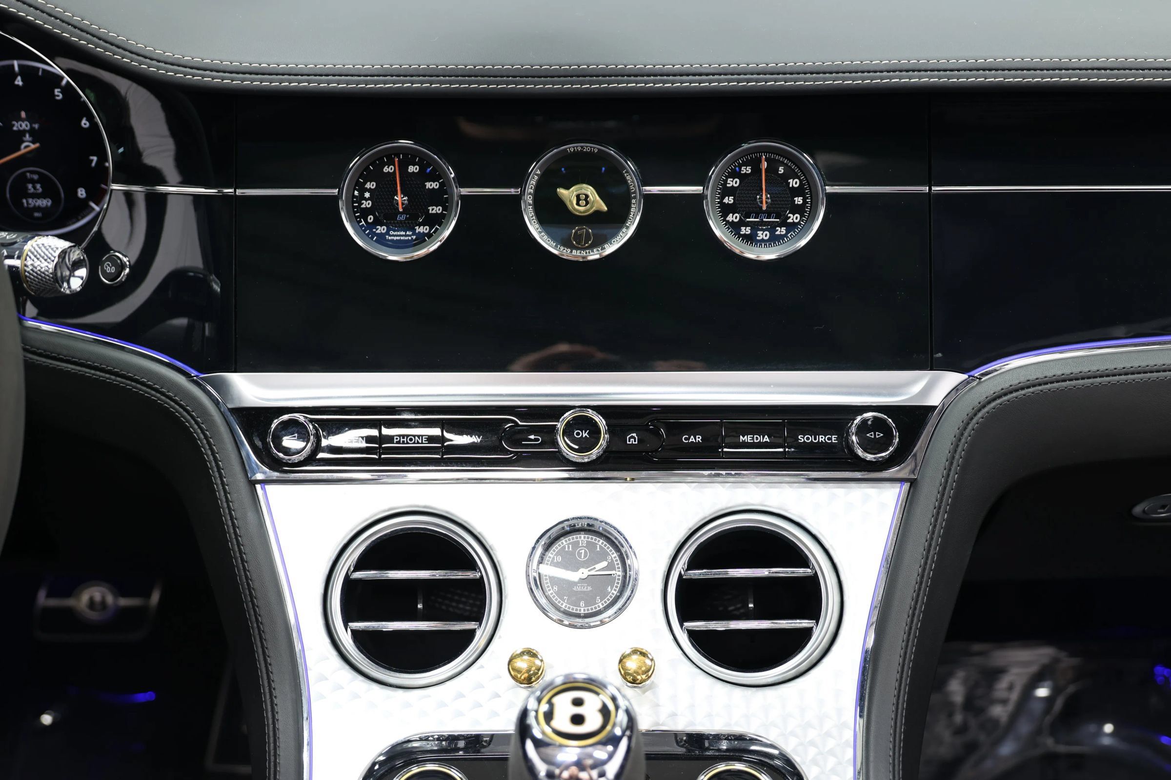 Used 2020 Bentley Continental GT w/ Number 1 Edition by Mulliner AWD/4WD image 39