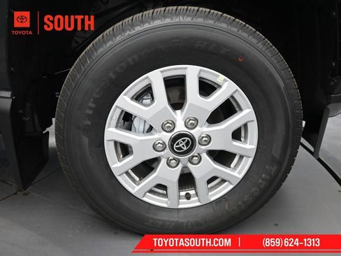 New 2026 Toyota Tacoma SR5 image 29