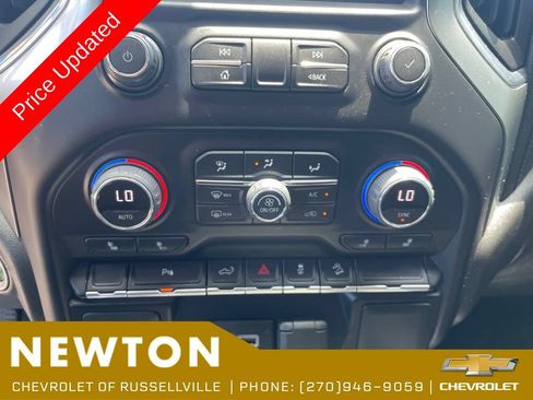 Used 2022 Chevrolet Silverado 1500 RST w/ Safety Package AWD/4WD image 12