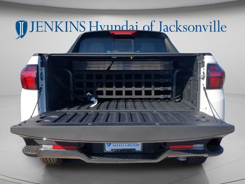 Certified 2025 Hyundai Santa Cruz Limited image 26