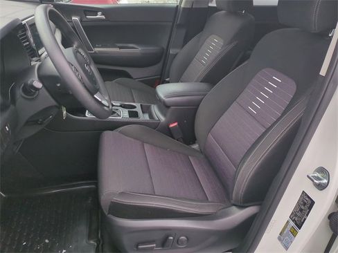 Used 2019 Kia Sportage LX w/ LX Popular Package image 18