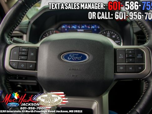 Used 2024 Ford Expedition XLT image 12