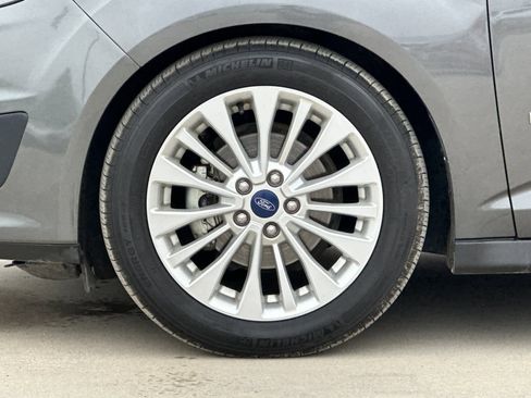 Used 2018 Ford C-MAX SE image 25