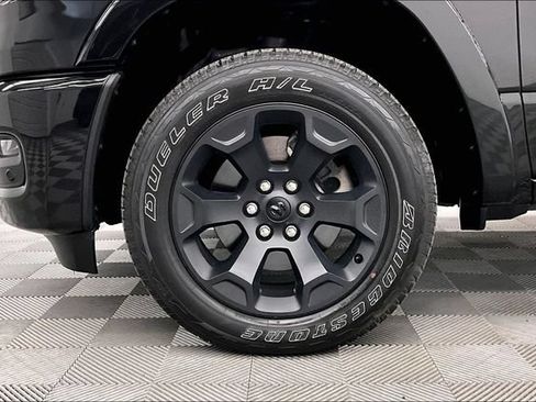 Used 2025 RAM 1500 Big Horn AWD/4WD image 10