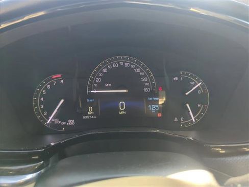 Used 2018 Cadillac XT5 FWD w/ LPO, Wheel Lock Package image 6