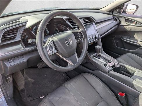 Used 2018 Honda Civic EX image 9