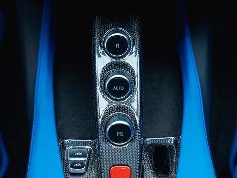 Used 2019 Ferrari Portofino RWD image 60
