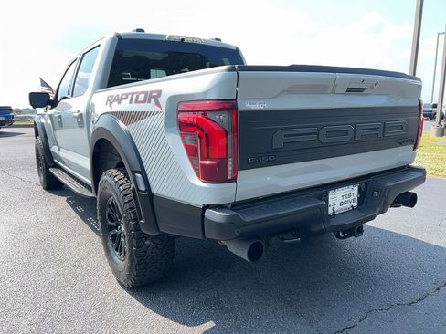 Used 2024 Ford F150 Raptor AWD/4WD image 7