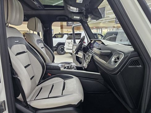 Used 2021 Mercedes-Benz G 63 AMG 4MATIC w/ G Manufaktur Interior Package image 20