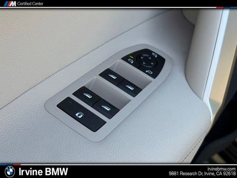 Used 2026 BMW iX xDrive45 image 19