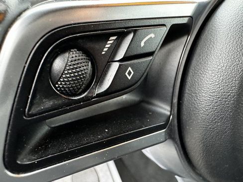 Used 2015 Porsche Macan S AWD/4WD image 21