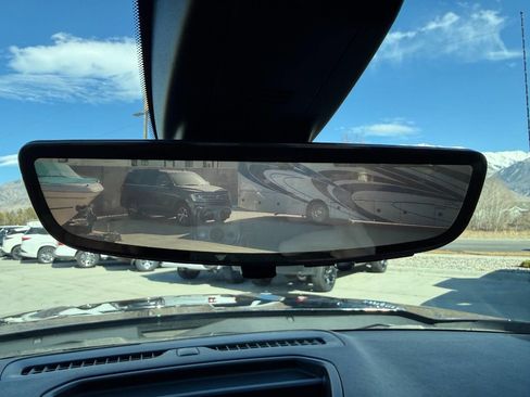 Used 2021 Chevrolet Silverado 1500 LTZ w/ LTZ Premium Package image 41