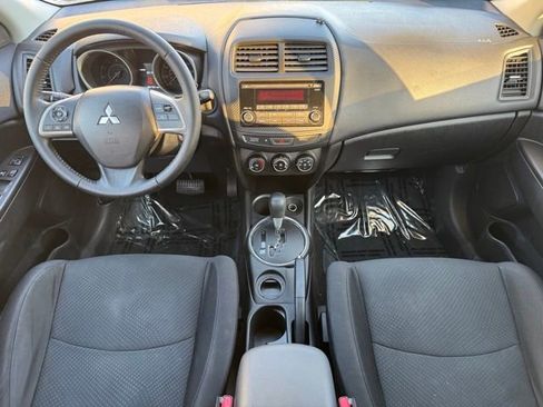 Used 2015 Mitsubishi Outlander Sport ES image 15