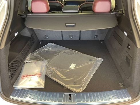 New 2026 Porsche Cayenne AWD/4WD image 6