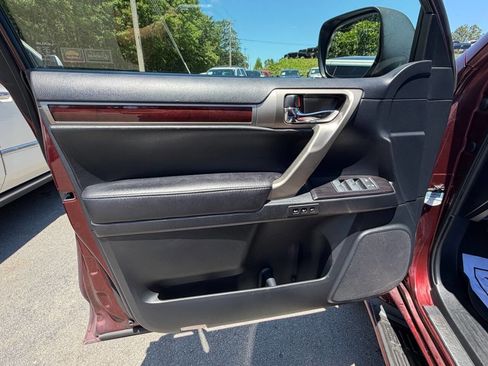 Used 2010 Lexus GX 460 AWD/4WD image 16