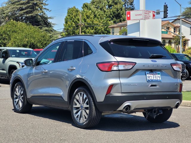 Used 2022 Ford Escape Titanium FWD image 8