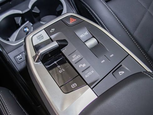 Certified 2024 BMW X1 xDrive28i w/ Premium Package image 19