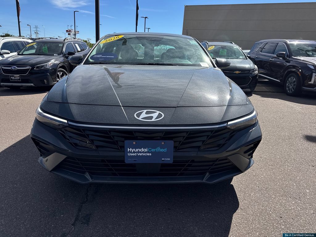 Certified 2026 Hyundai Elantra Limited FWD image 3