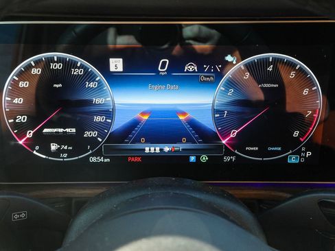 Used 2025 Mercedes-Benz G 63 AMG 4MATIC image 37