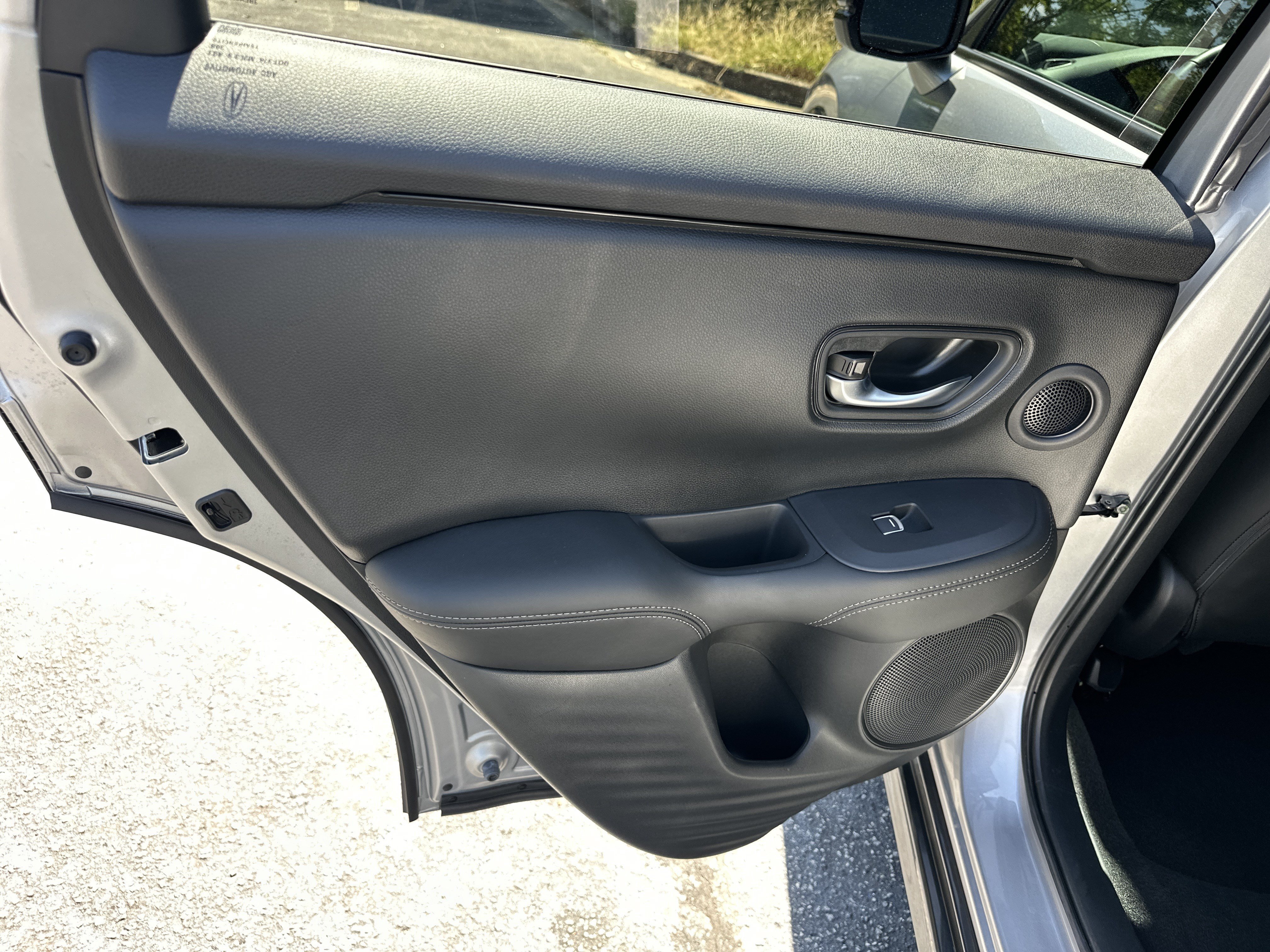 Certified 2025 Acura ADX FWD image 25