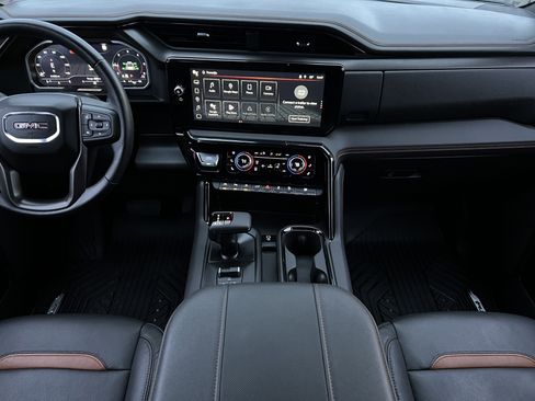 Used 2023 GMC Sierra 1500 AT4 w/ AT4 Premium Package image 32