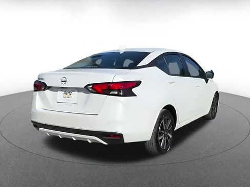 Used 2025 Nissan Versa SV image 12