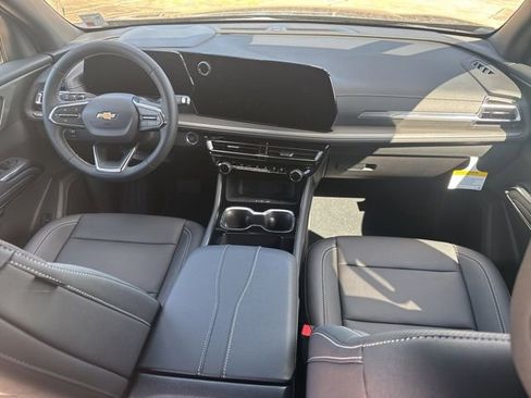 New 2026 Chevrolet Traverse LT w/ Driver Confidence Package image 14