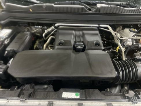 Used 2023 Chevrolet Colorado Trail Boss w/ Technology Package AWD/4WD image 28
