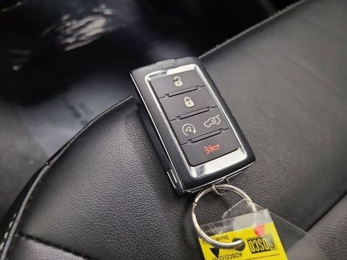 Used 2022 Jeep Grand Cherokee L Limited AWD/4WD image 38
