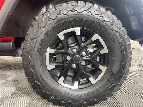 Certified 2025 Jeep Wrangler Unlimited Rubicon 4xe w/ Safety Group AWD/4WD image 13