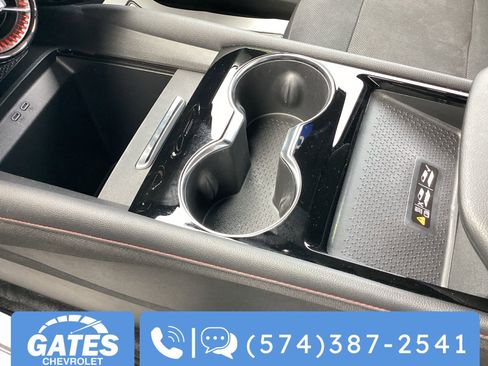 Used 2024 Chevrolet Blazer EV RS image 35